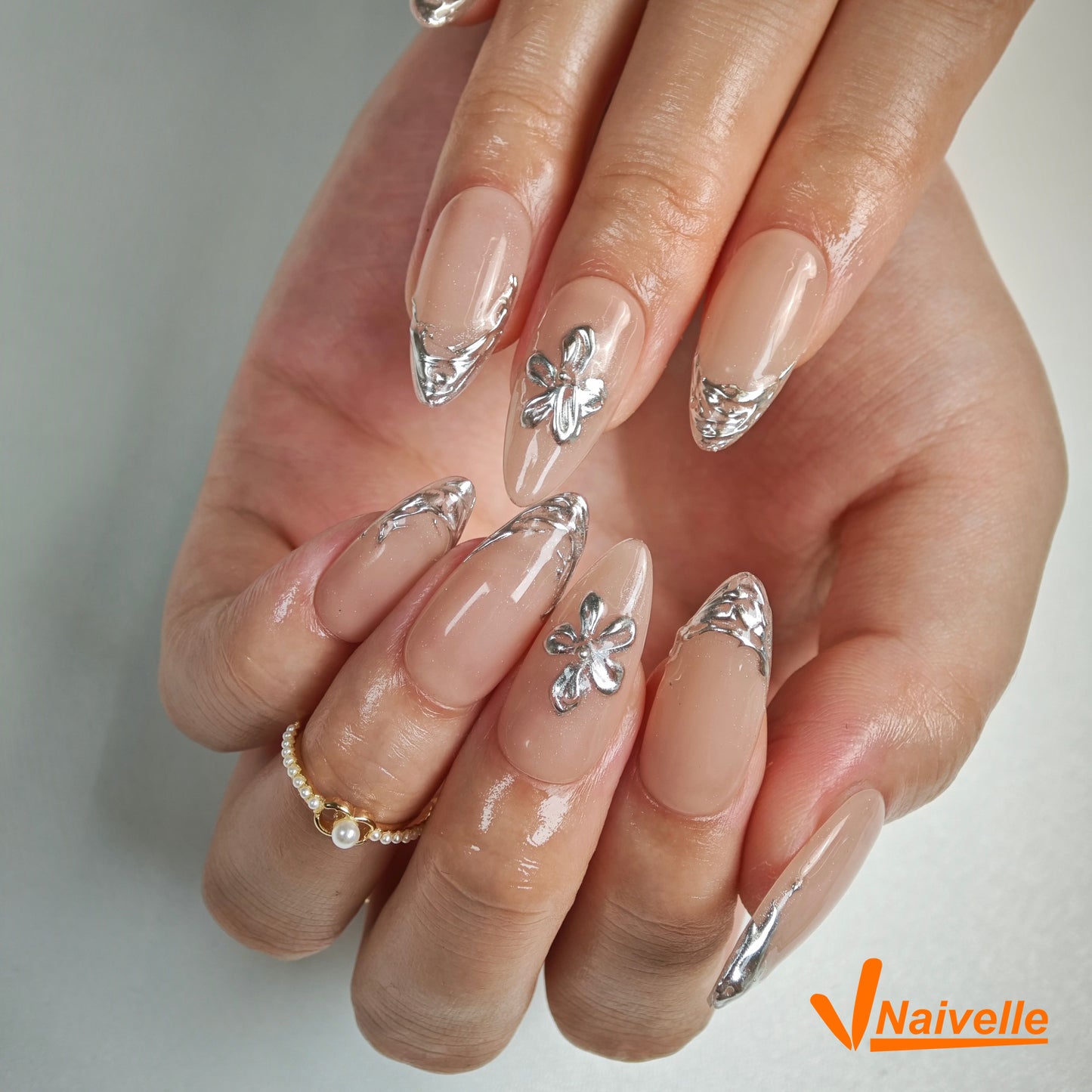 Naivelle Press On Nails Middle Silver-Wedding-C5