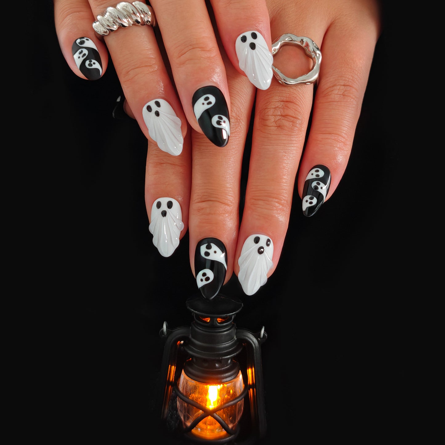 Naivelle Press On Nails Short White-Halloween-S103