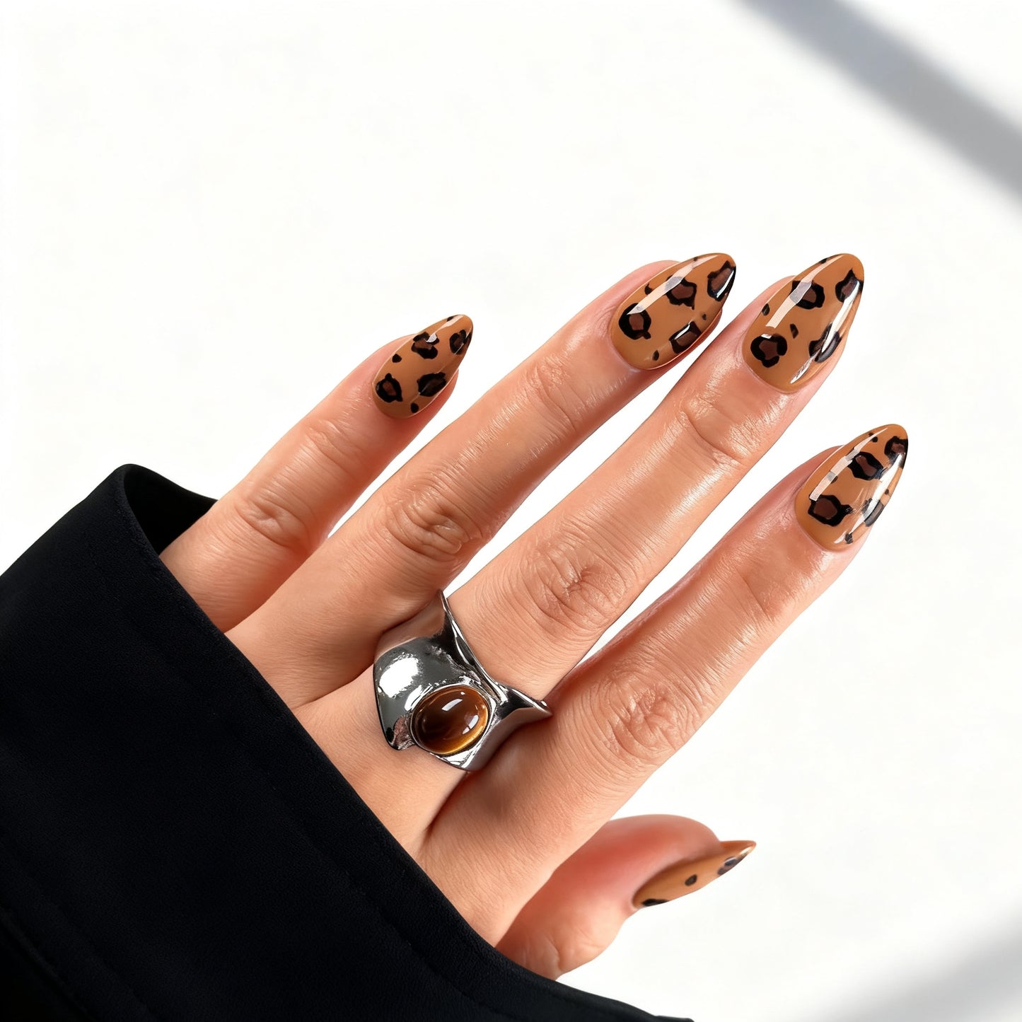 Naivelle Press On Nails Short Brown-Daily-S128