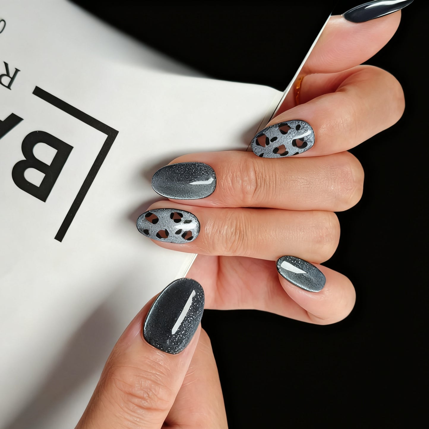 Naivelle Press On Nails Short Grey-Daily-S122