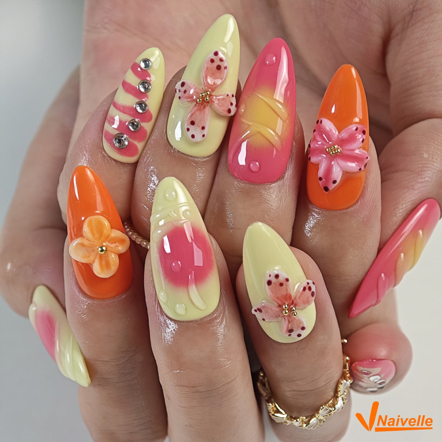 Naivelle Press On Nails Middle Orange-Party-C21