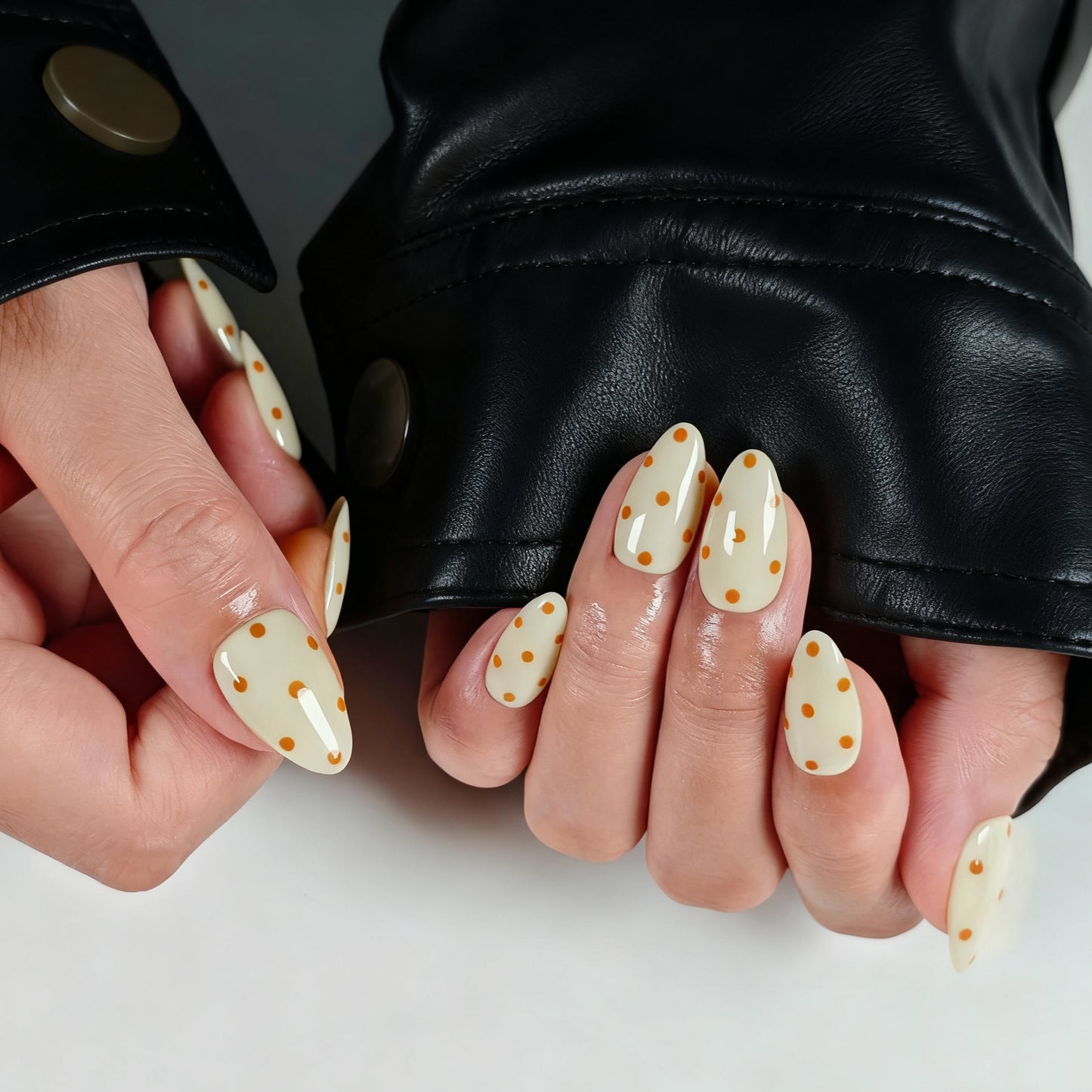 Naivelle Press On Nails Short Beige-Daily-S127