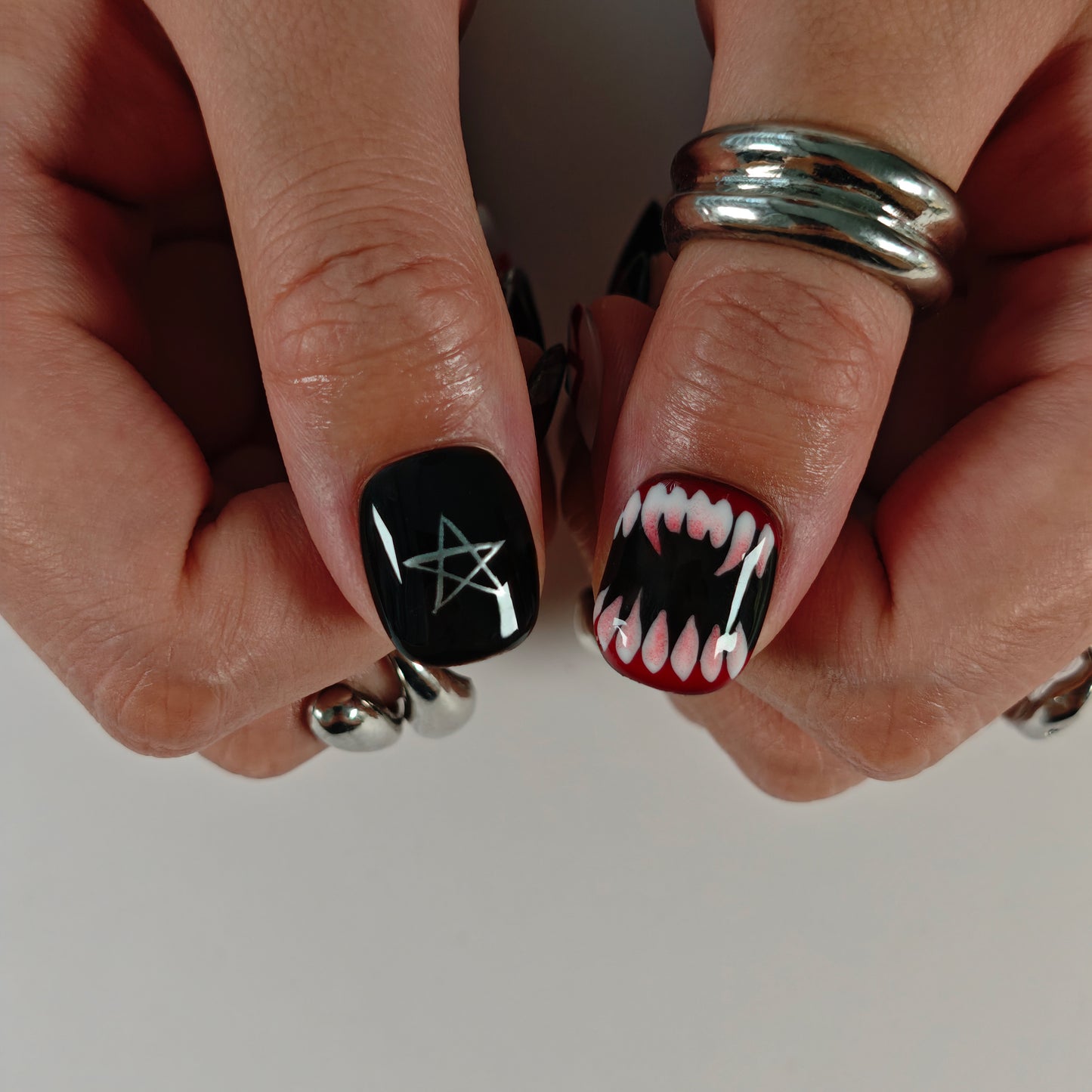 Naivelle Press On Nails Short Black-Halloween-S88