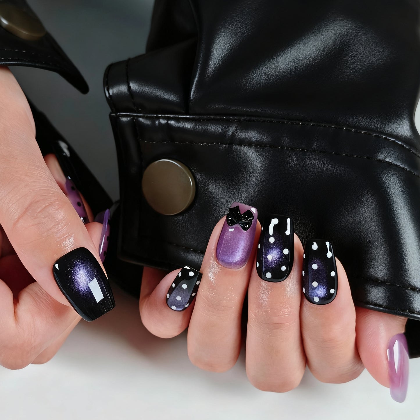 Naivelle Press On Nails Middle Purple-Polka Dots-S150