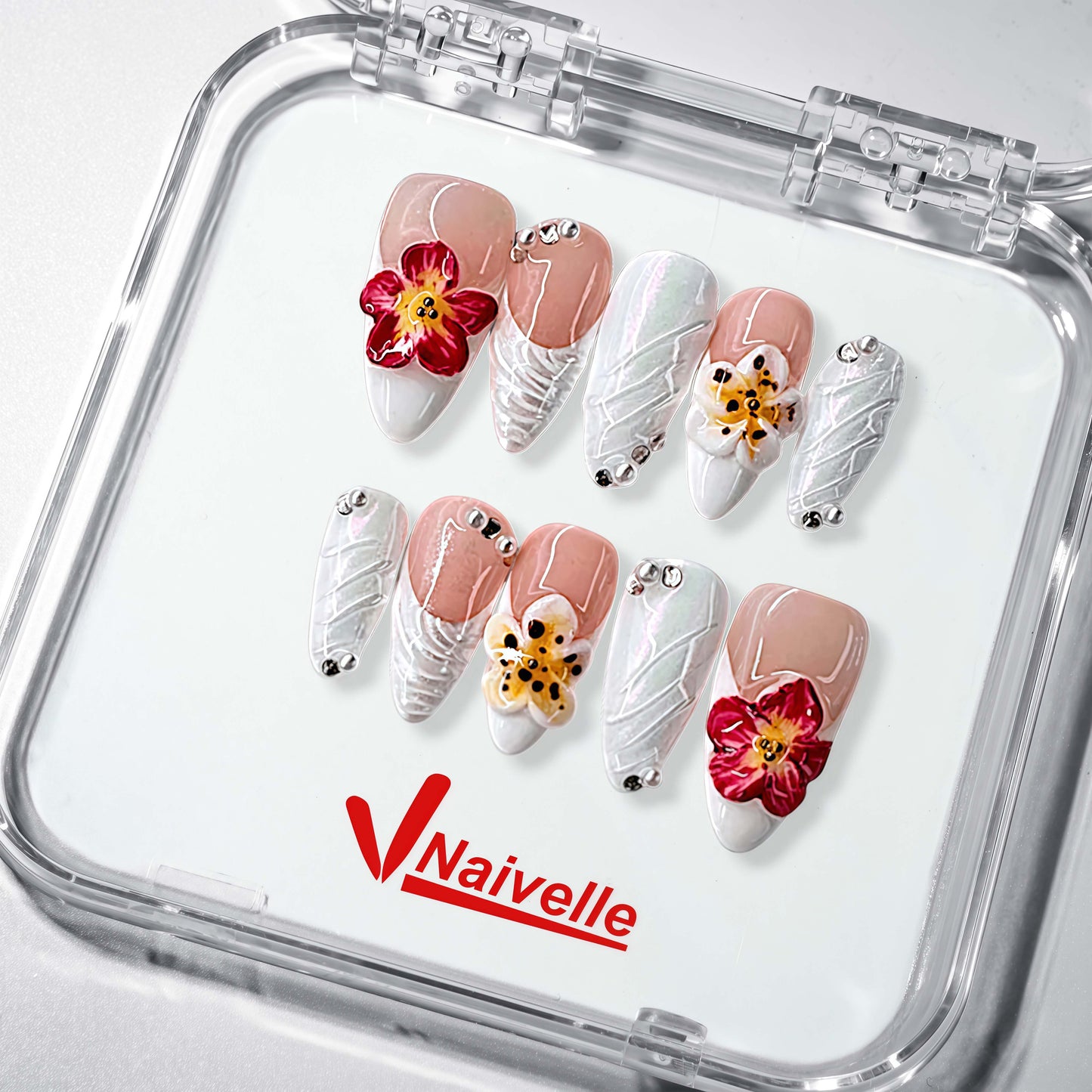 NaivellePressOnNailsMiddleWhite-Party-S62