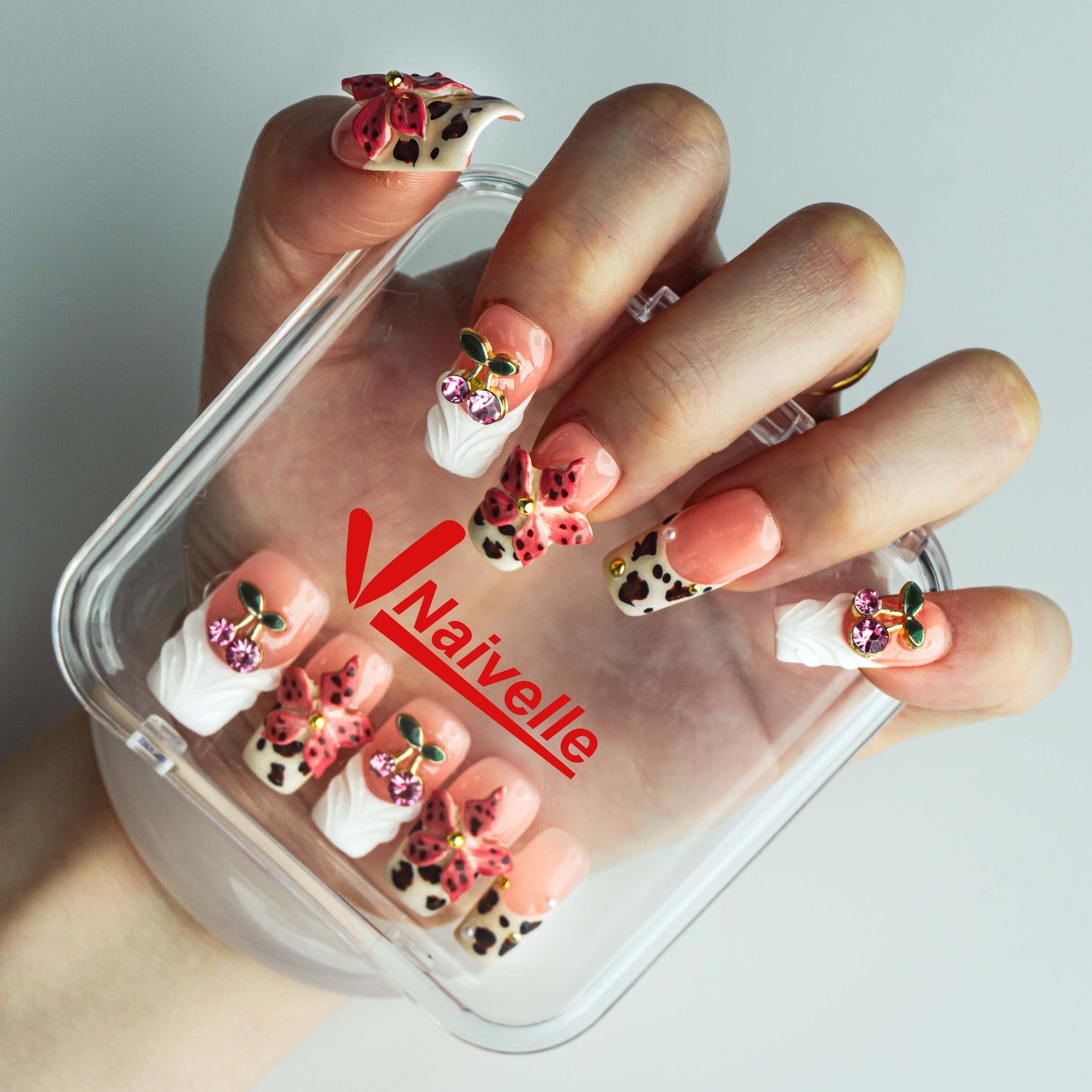 Naivelle Press On Nails Middle Multicolor-3Dnails-S2 Hands-on