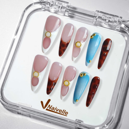 NaivellePressOnNailsLongBlue-Party-C9