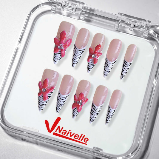 NaivellePressOnNailsLongPink-Party-C16