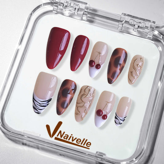 NaivellePressOnNailsMiddleRed-Party-C3