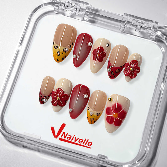 NaivellePressOnNailsMiddleRed-Party-S21