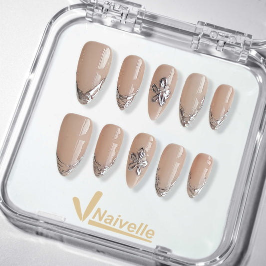 NaivellePressOnNailsMiddleSilver-Wedding-C5