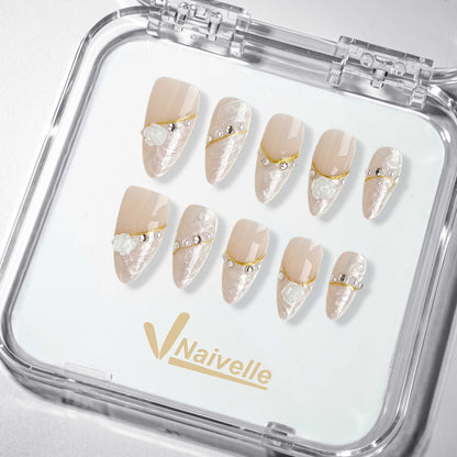 NaivellePressOnNailsMiddleWhite-Wedding-C28