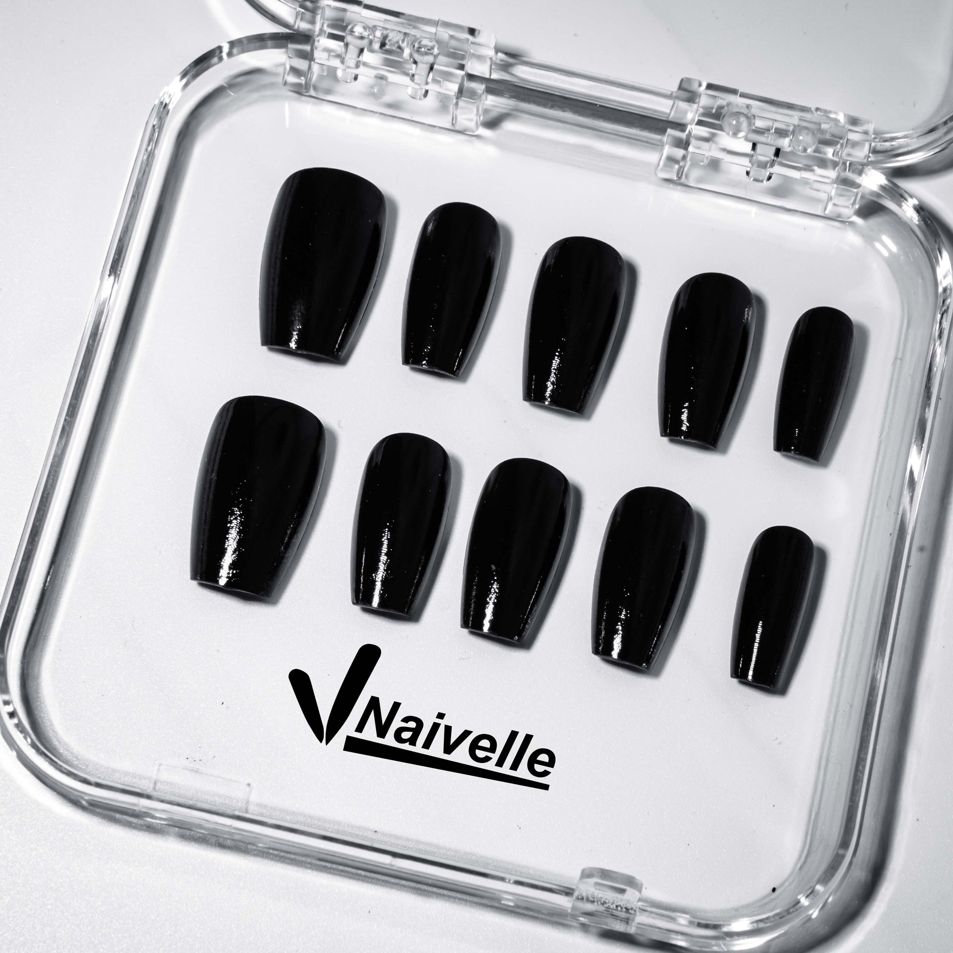 Naivelle_Press_On_Nails_Middle_Black-Everyday_style-Z28