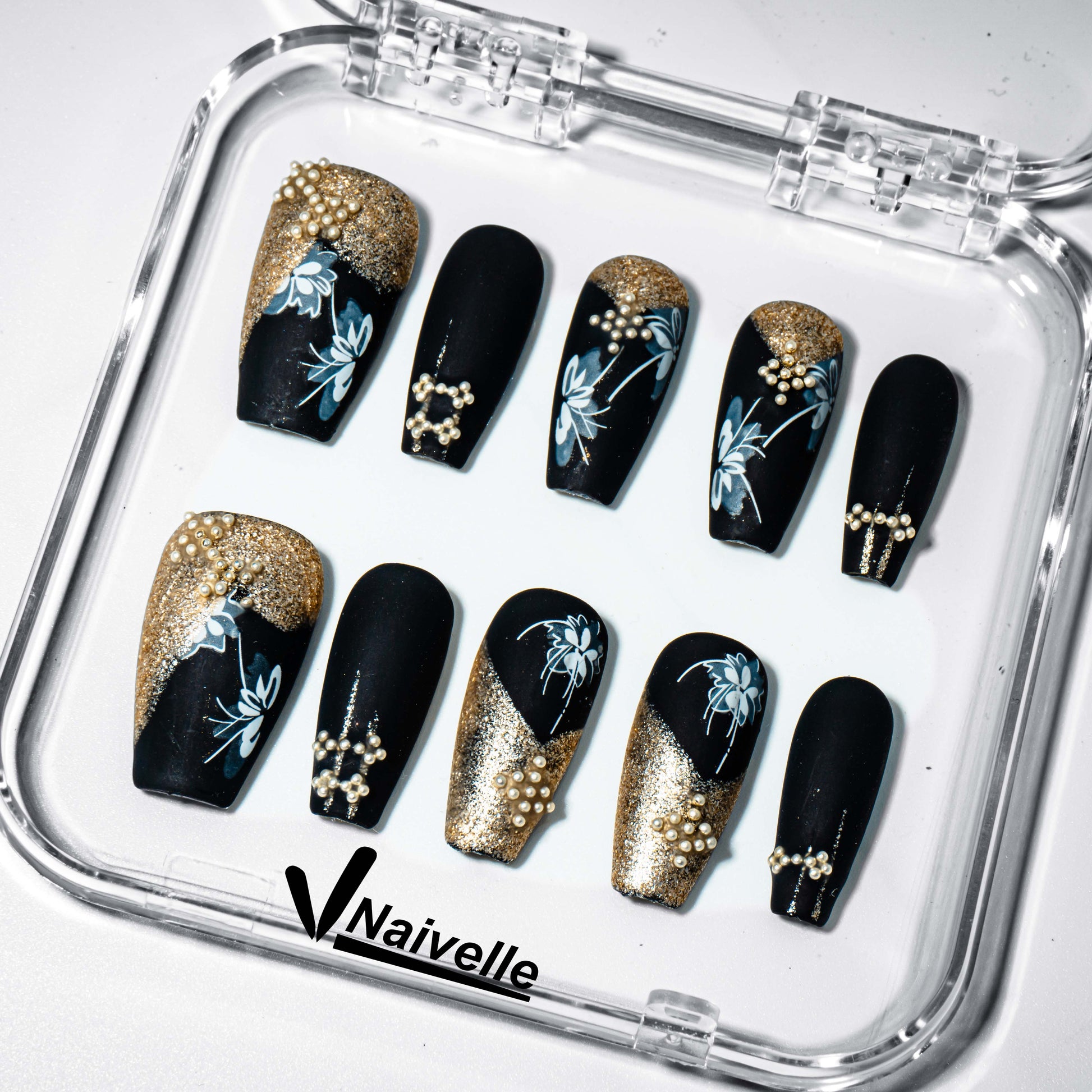 Naivelle_Press_On_Nails_Middle_Black_and_gold-3D_Nailart_Chinese_style-A681